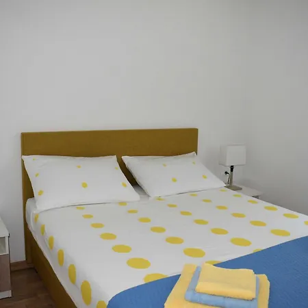 Apartment Vapor - Two Bedroom With Balcony